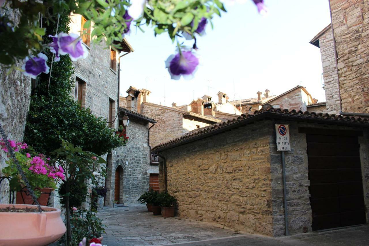 Apartmán Red House Gubbio Exteriér fotografie