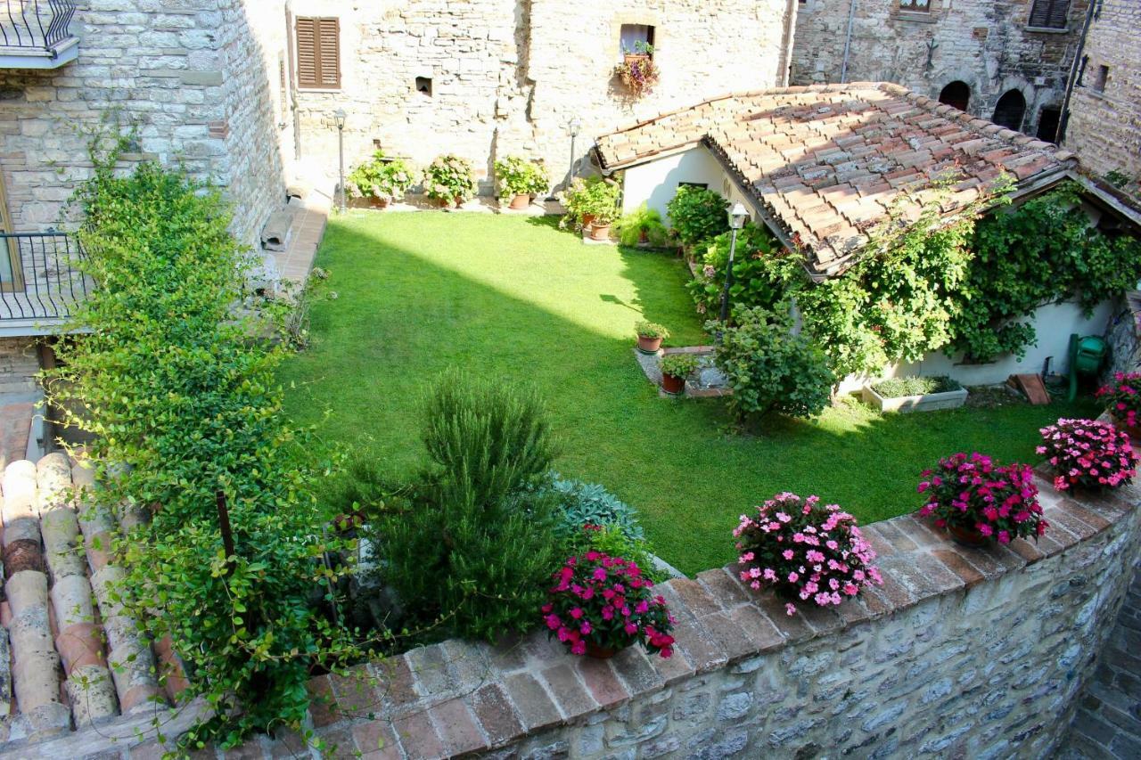 Apartmán Red House Gubbio Exteriér fotografie